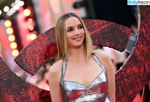Jodie Comer / jodiemcomer nude photo #0482