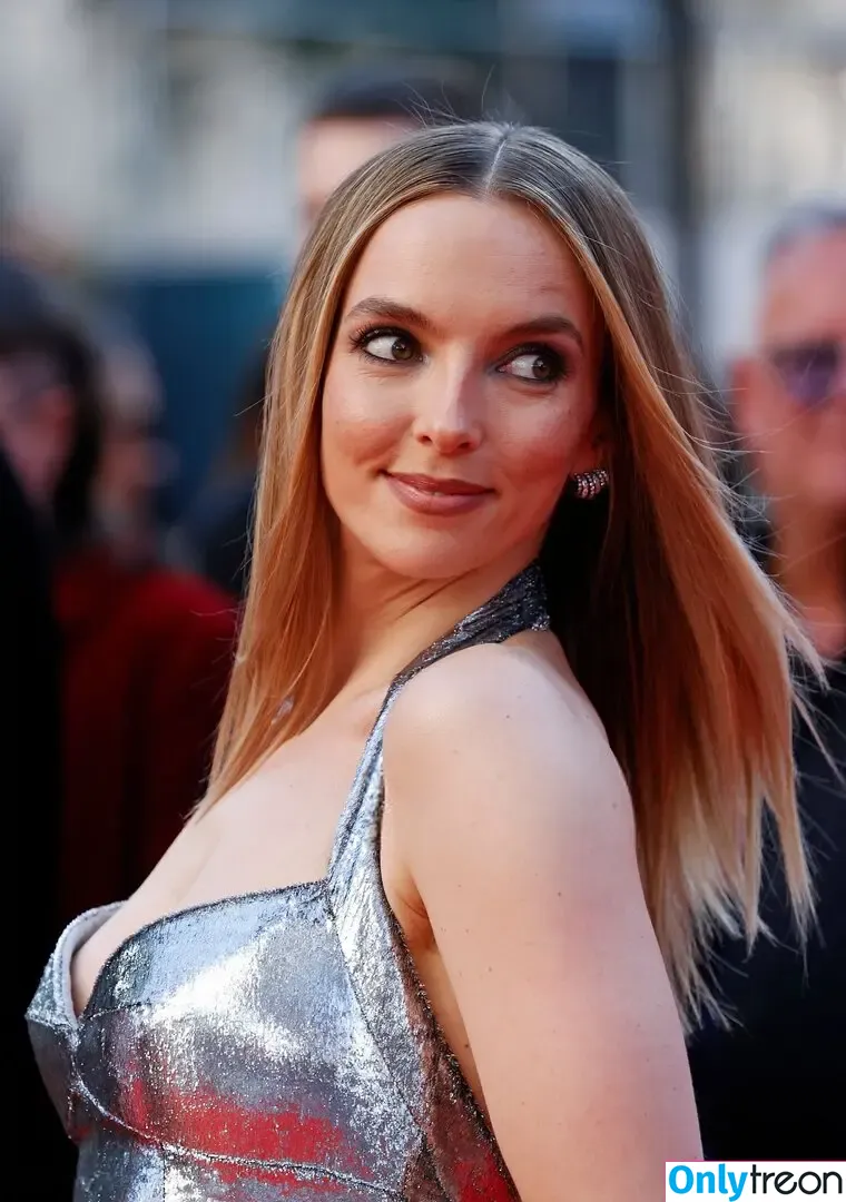 Jodie Comer nude photo #0445 (jodiemcomer)