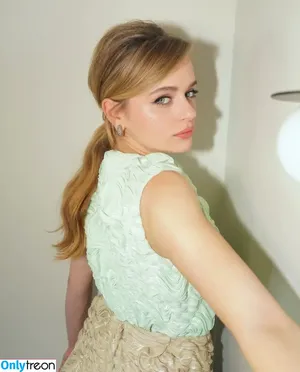 joey_king / iam_jaygarcia / joeyking nude photo #0292