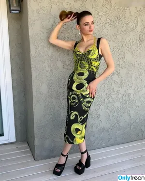 joey_king / iam_jaygarcia / joeyking nude photo #0635