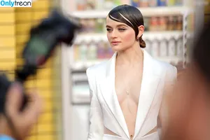 joey_king / iam_jaygarcia / joeyking nude photo #0663