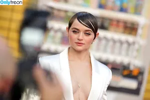 joey_king / iam_jaygarcia / joeyking nude photo #0684