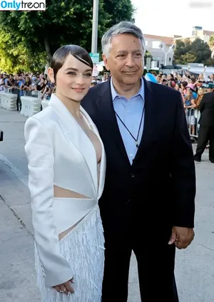 joey_king / iam_jaygarcia / joeyking nude photo #0689