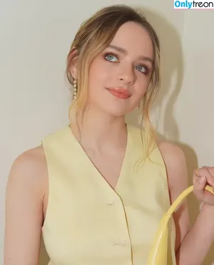 joey_king / iam_jaygarcia / joeyking nude photo #1052