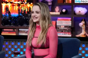joey_king / iam_jaygarcia / joeyking nude photo #1355