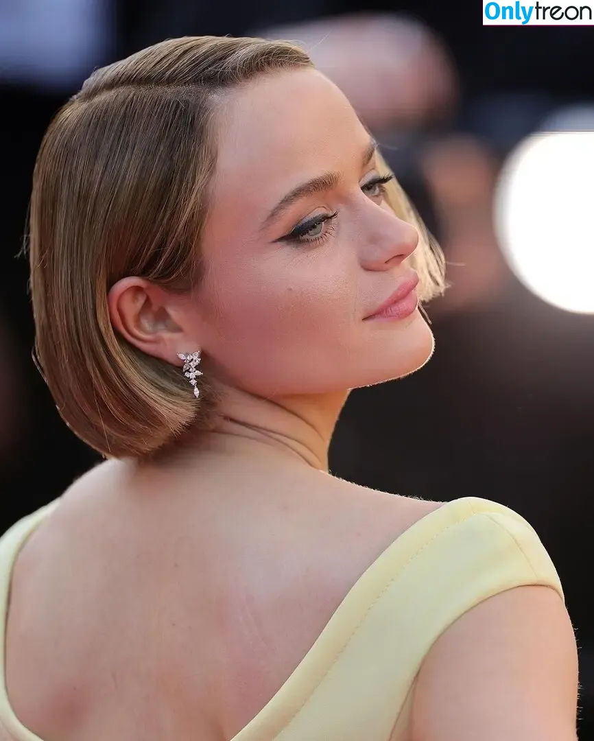 joey_king nude photo #1170 (iam_jaygarcia / joeyking)