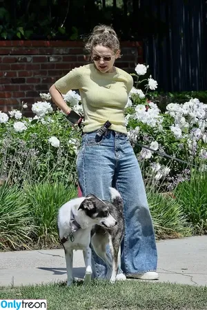 joey_king / iam_jaygarcia / joeyking nude photo #2084