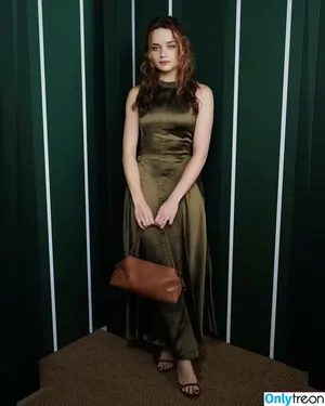joey_king / iam_jaygarcia / joeyking nude photo #2110
