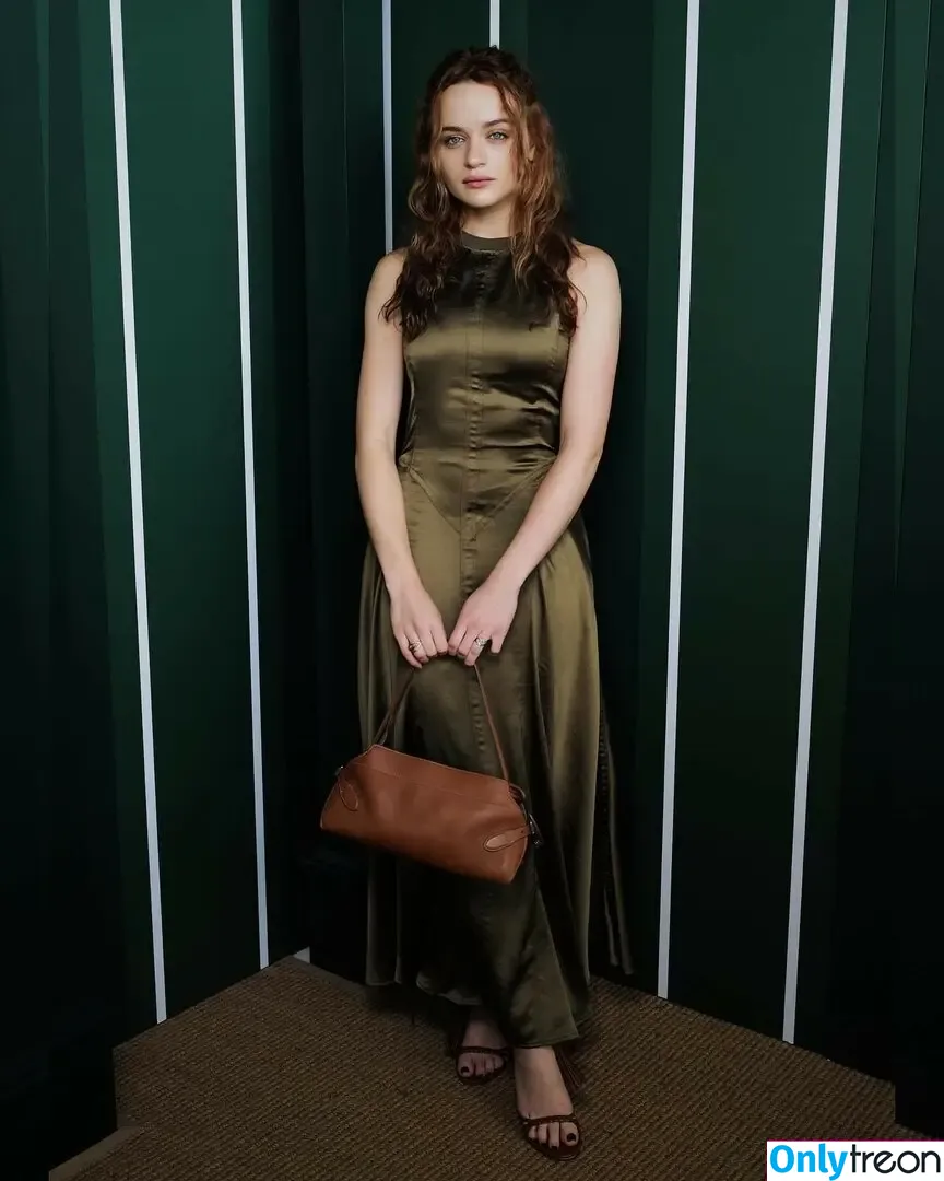 joey_king nude photo #2110 (iam_jaygarcia / joeyking)