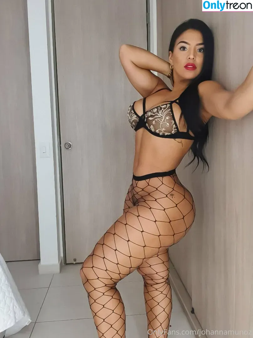 Johanna Munoz nude photo #0059 (johannamunoz / johannamunozof)