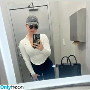 Jojo Levesque / iamjojo nude photo #0470