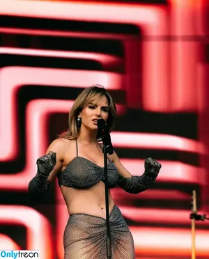Jojo Levesque / iamjojo nude photo #0755