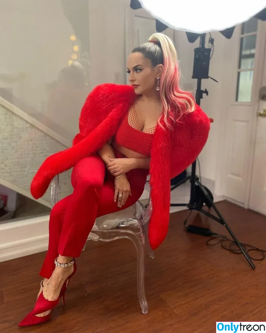 Jojo Levesque nude photo #0089 (iamjojo)