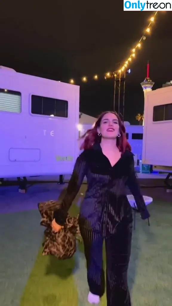 Jojo Levesque nude photo #0306 (iamjojo)