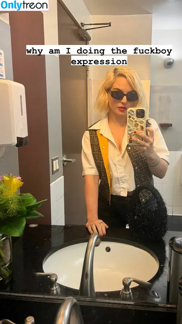Jojo Levesque nude photo #0358 (iamjojo)