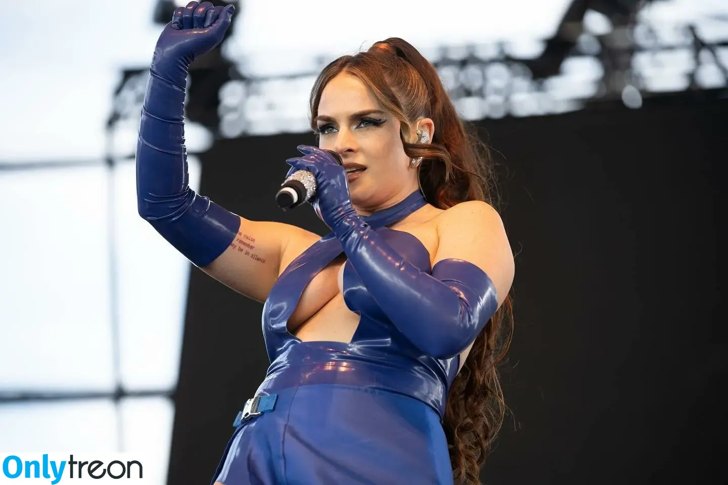 Jojo Levesque nude photo #0496 (iamjojo)