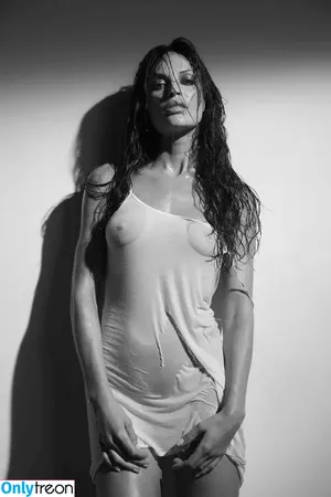 Jolene Blalock / jol3ne nude photo #0030