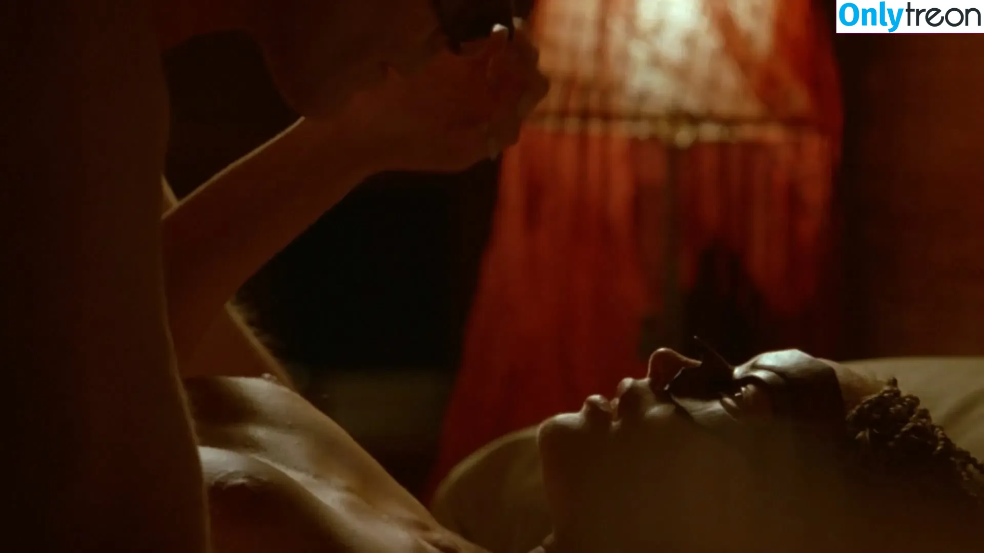 Jolene Blalock nude photo #0003 (jol3ne)