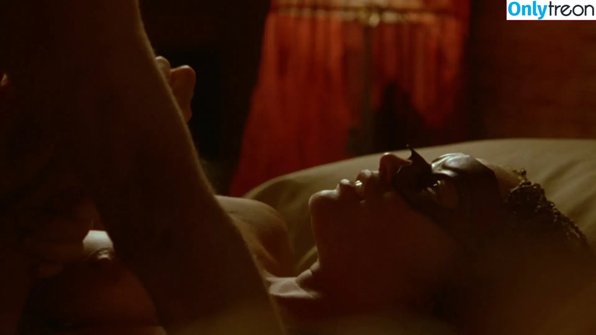 Jolene Blalock nude photo #0005 (jol3ne)