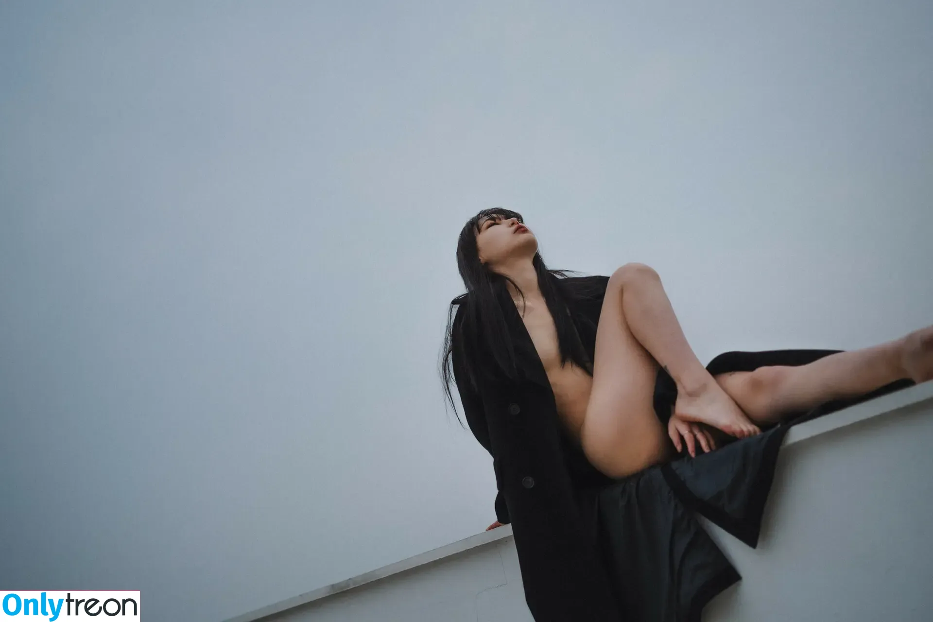 Jooahwyl nude photo #0022 (Jooahwyl)