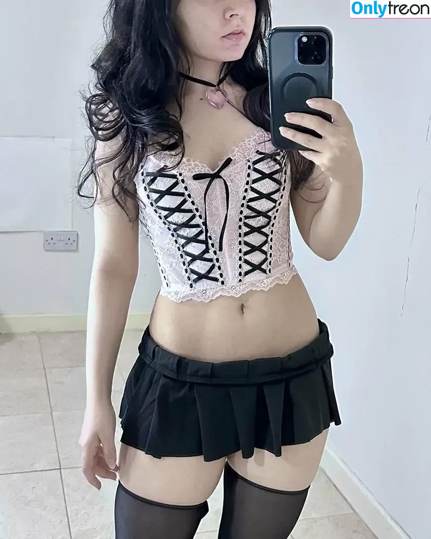 jooleve nude photo #0001 (jooleve_)