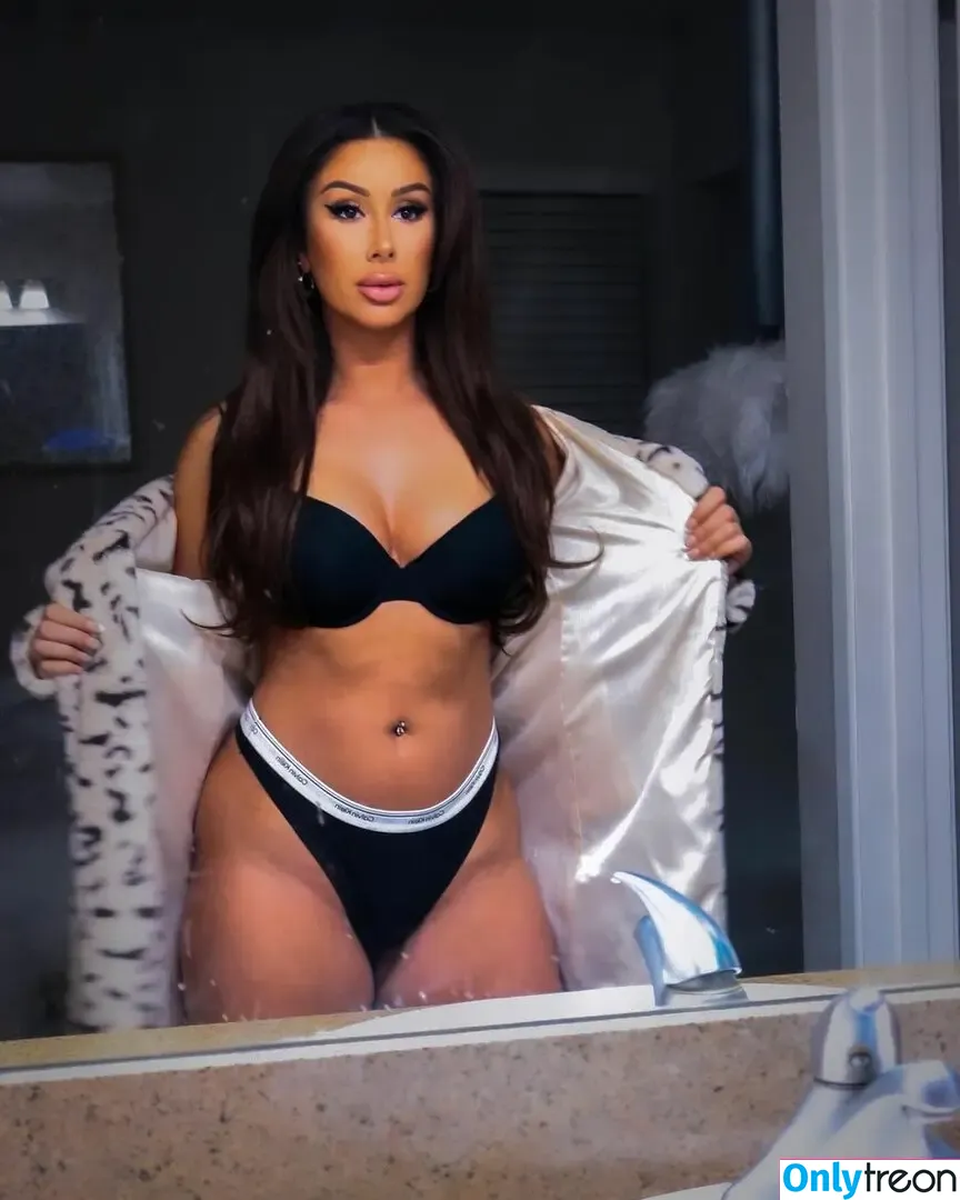 Jordan Blu nude photo #0014 (iamjordanblu)