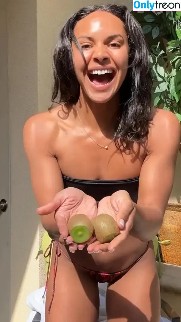 Jordan Coleman nude photo #0010 (Corridor Digital / ITSCHASECOLE / jordan_coleman)