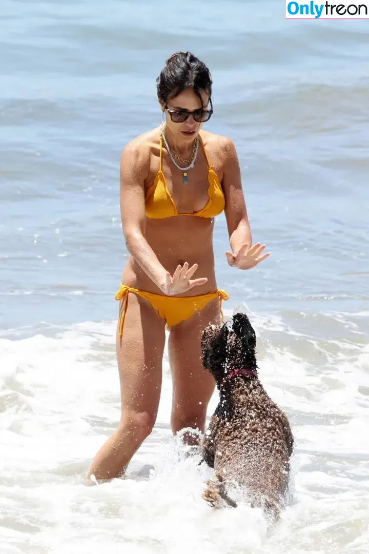 Jordana Brewster nude photo #0764 (JordanaBrewster)