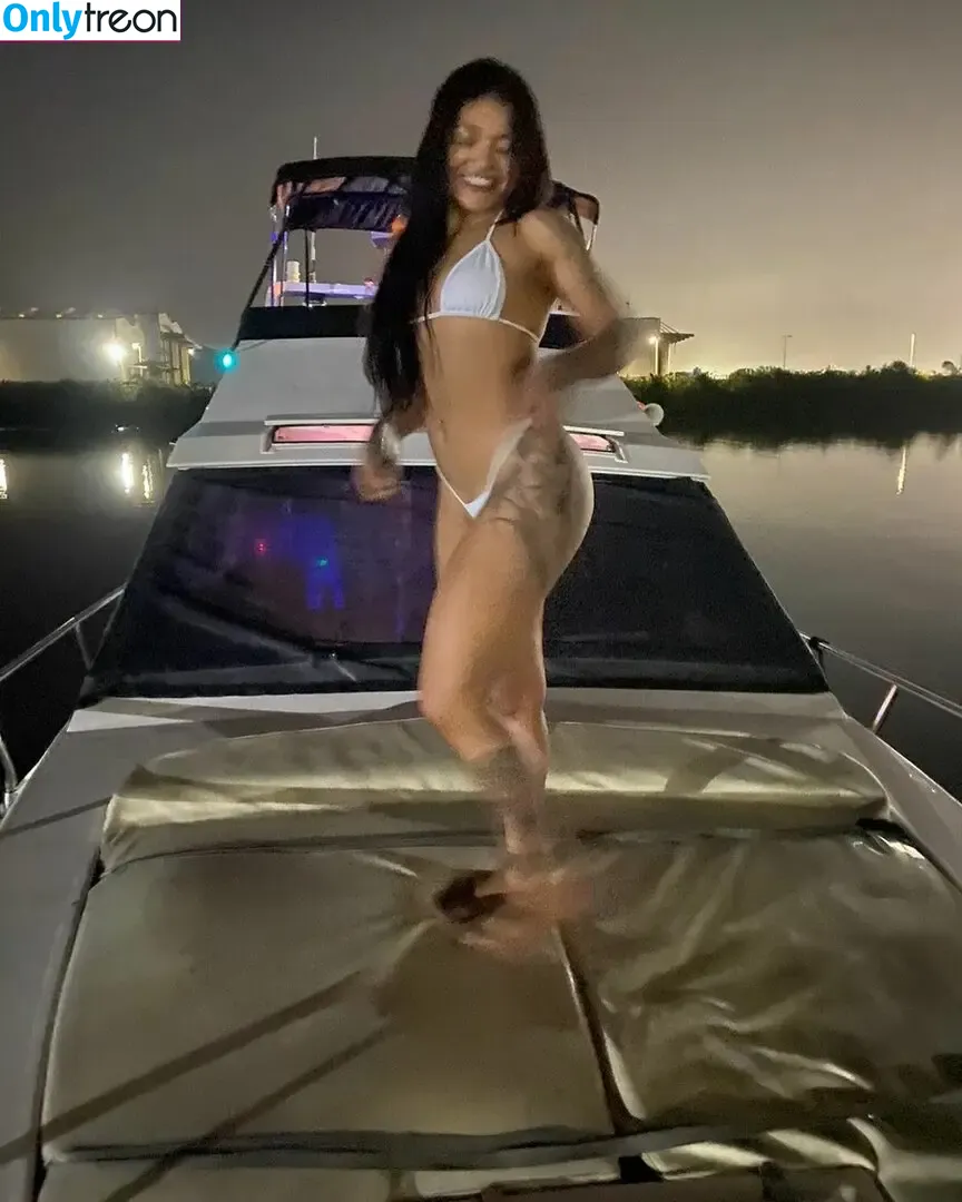Jordanna Gomes nude photo #0005 (japa_joh)