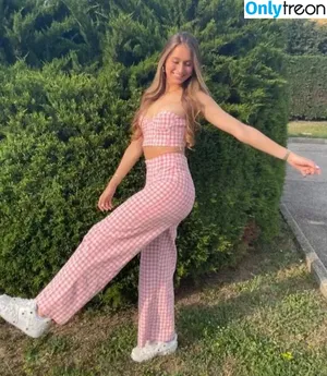 Jordyn Huitema / jordynhuitema nude photo #0018