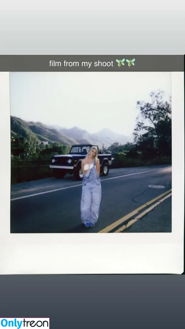 Jordyn Jones nude photo #0967 (jordylee.jones / jordynjones)