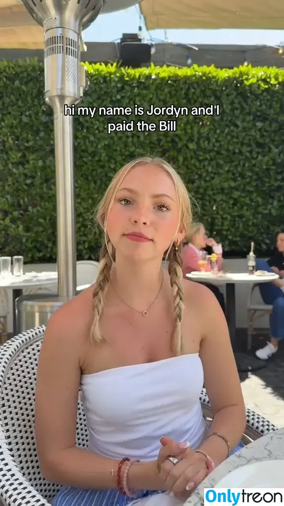 Jordyn Jones nude photo #0973 (jordylee.jones / jordynjones)