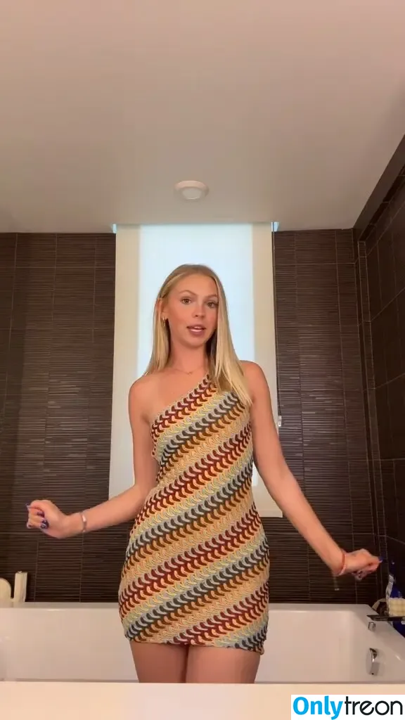 Jordyn Jones nude photo #0977 (jordylee.jones / jordynjones)