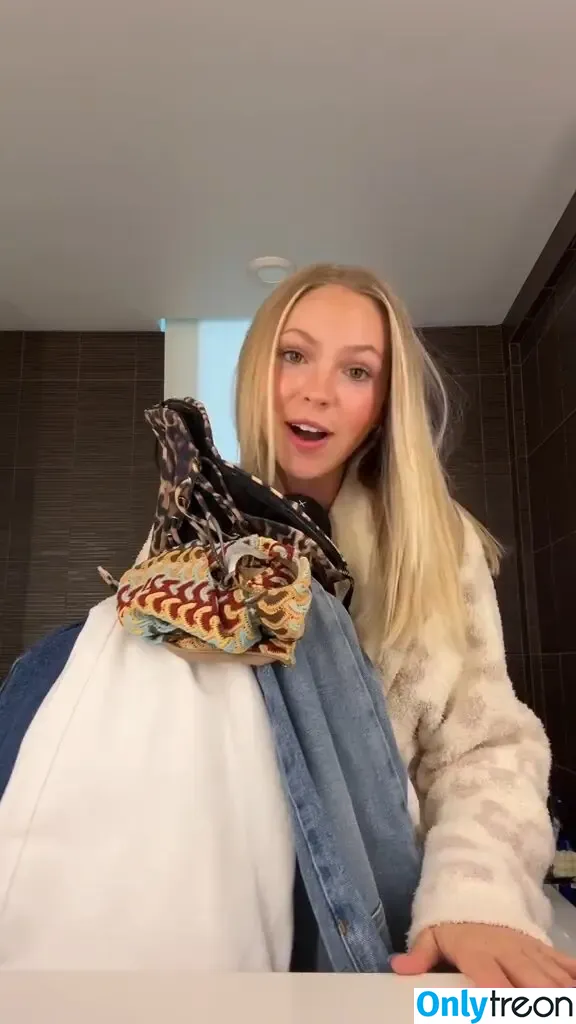 Jordyn Jones nude photo #0989 (jordylee.jones / jordynjones)