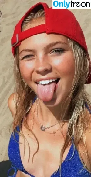 Jordyn Jones / jordylee.jones / jordynjones nude photo #1077