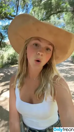 Jordyn Jones / jordylee.jones / jordynjones nude photo #1090