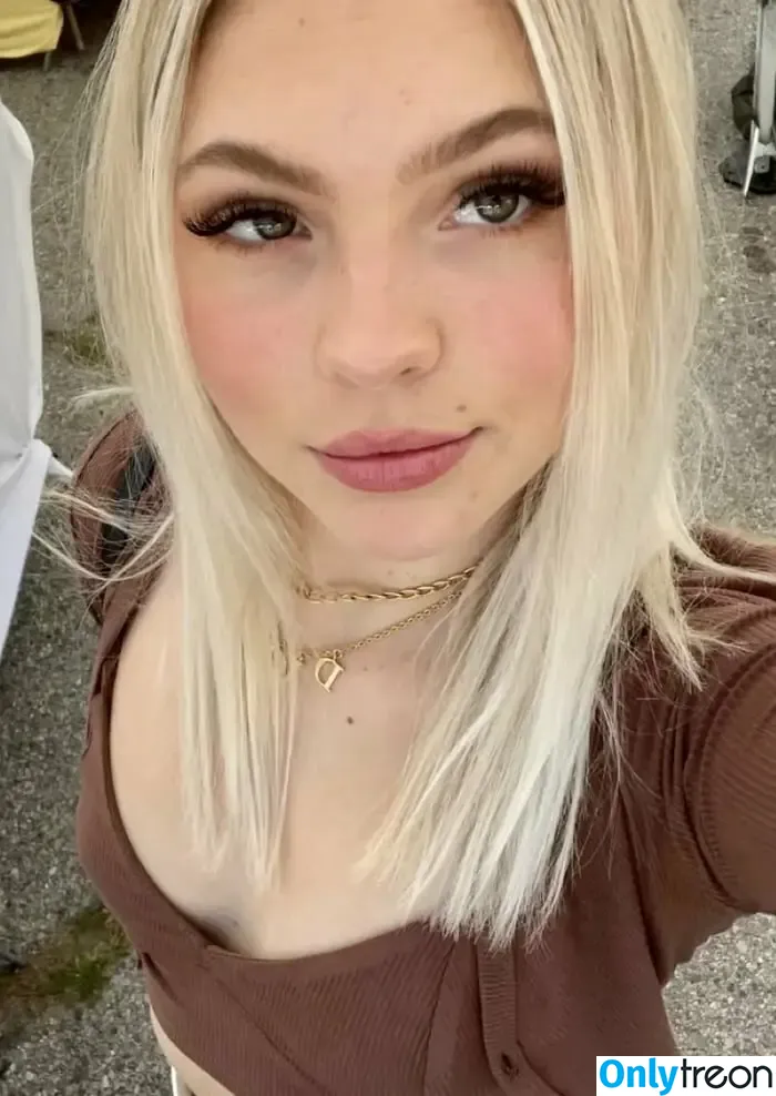 Jordyn Jones nude photo #1015 (jordylee.jones / jordynjones)