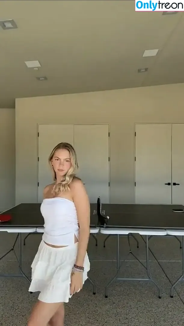 Jordyn Jones nude photo #1034 (jordylee.jones / jordynjones)
