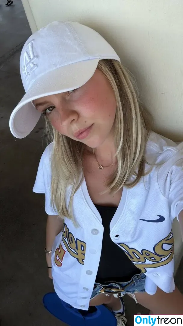 Jordyn Jones nude photo #1037 (jordylee.jones / jordynjones)