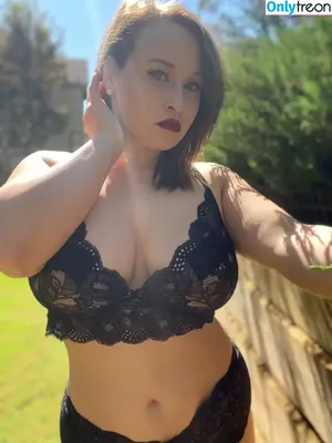 Jordynne Grace / jordynnegrace nude photo #0039