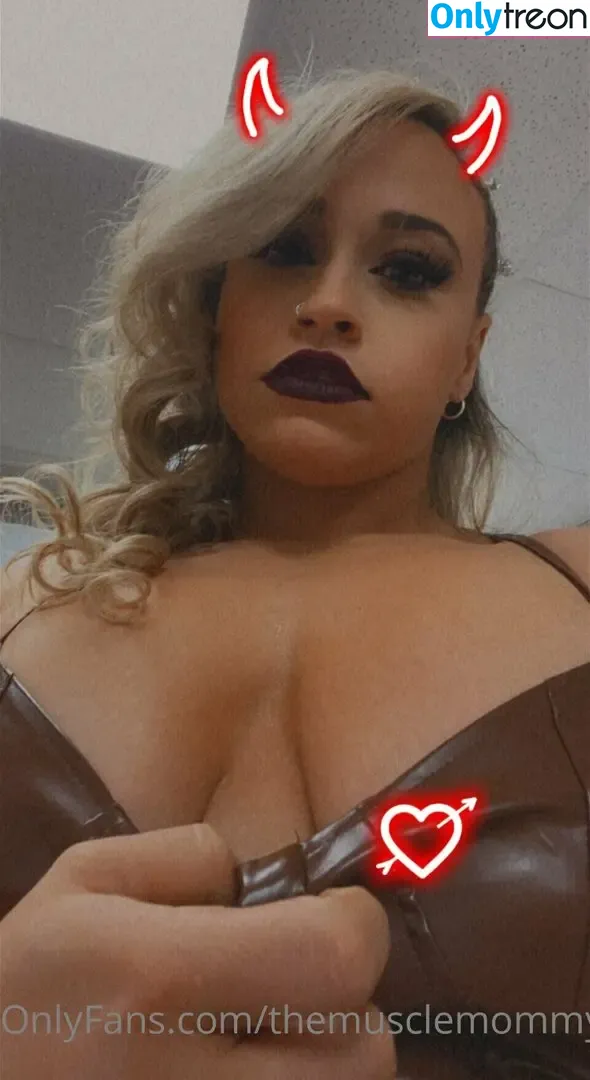 Jordynne Grace nude photo #0295 (jordynnegrace)