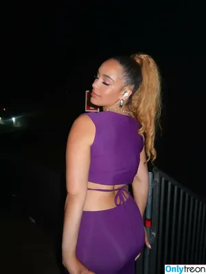 Jorja Smith / itstaaayy / jorjasmith_ nude photo #0130