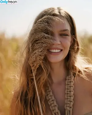 Josephine Skriver / josephineskriver / josephinskriver nude photo #0224