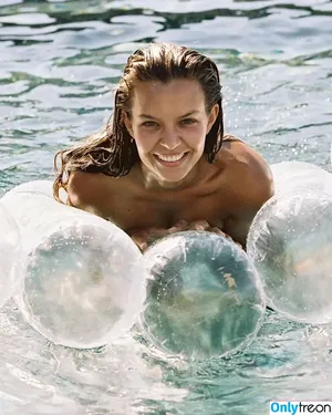 Josephine Skriver / josephineskriver / josephinskriver nude photo #0737