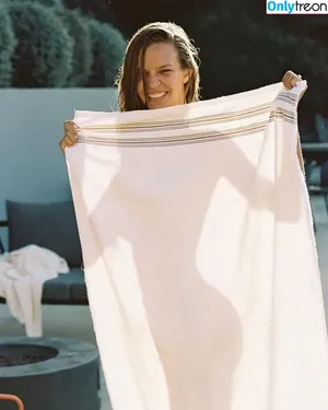 Josephine Skriver / josephineskriver / josephinskriver nude photo #0820