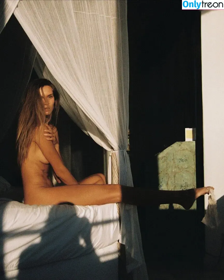 Josephine Skriver nude photo #0795 (josephineskriver / josephinskriver)
