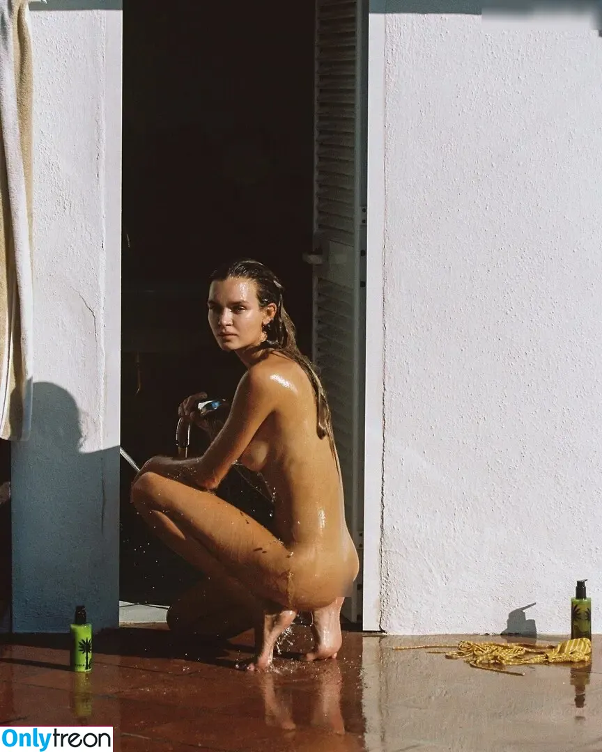 Josephine Skriver nude photo #0808 (josephineskriver / josephinskriver)