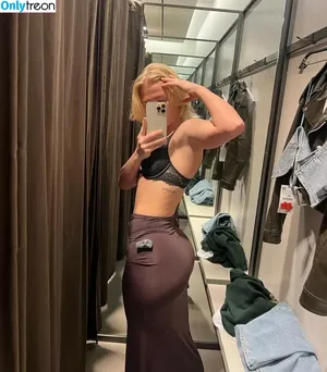 josephinenyborgolsen / JosephineSlotNyborgOlsen nude photo #0006