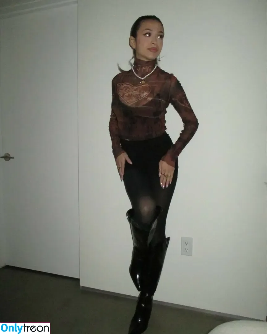 Josie Totah nude photo #0021 (josietotah)