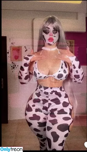 joujoucat / artist_jourialali / jouri alali nude photo #0002